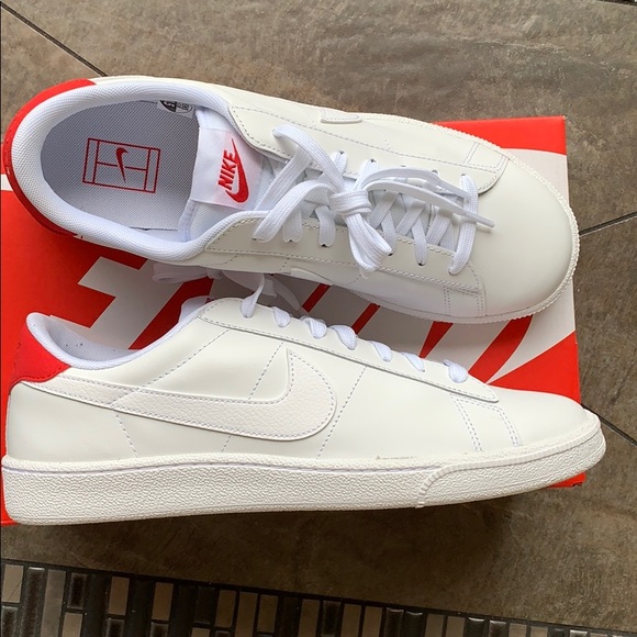NIKE TENNIS CLASSIC CS WHITE-UNIVERSITY RED MEN’S - Picture 15 of 16